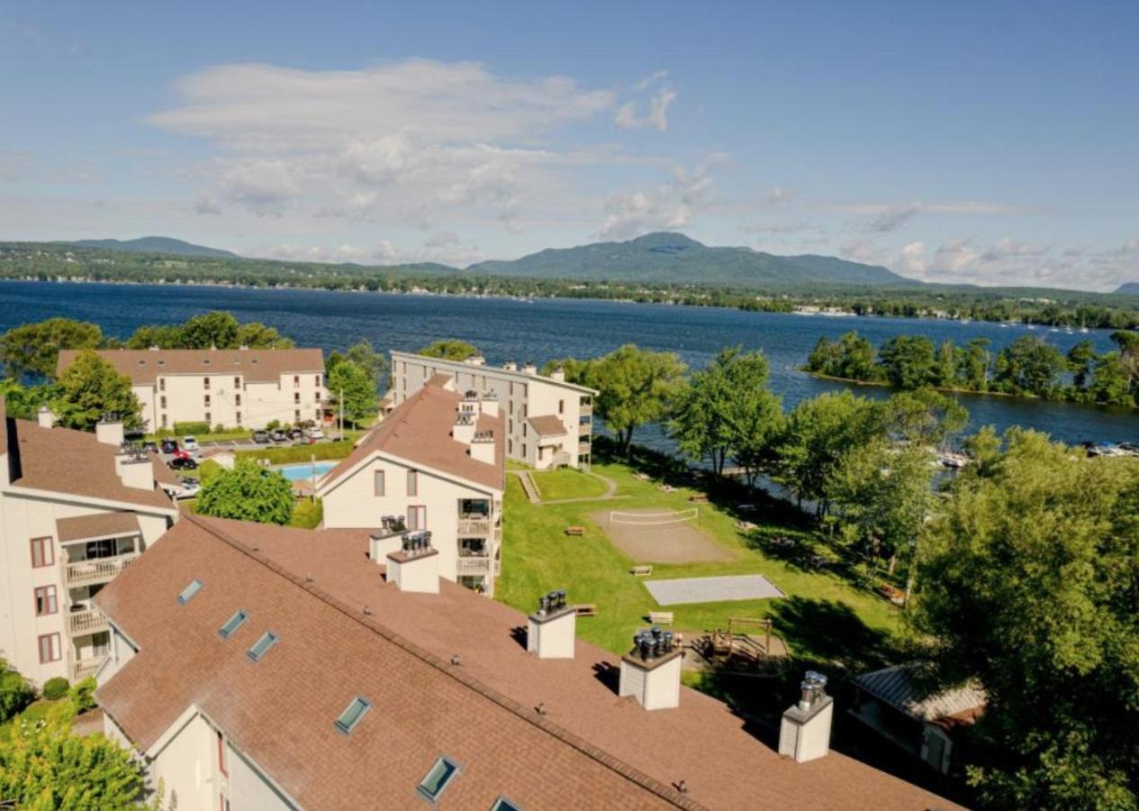 Magog Waterfront Condo Экстерьер фото